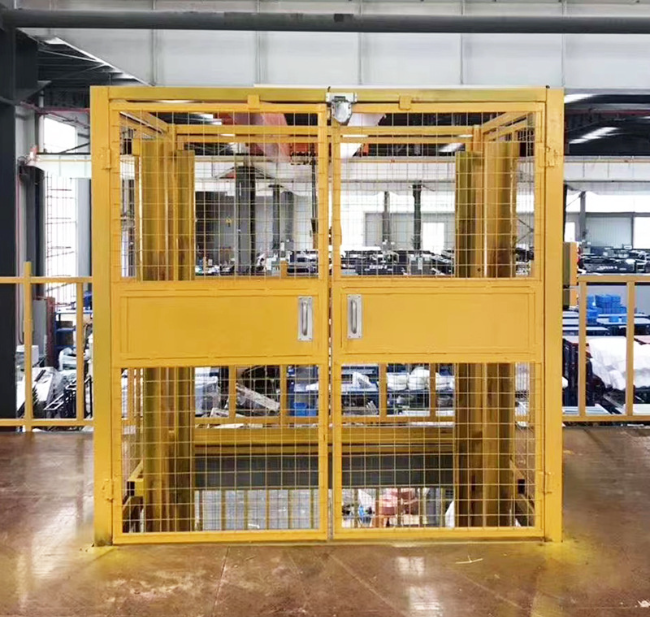 仓山智能导轨式升降机亮相